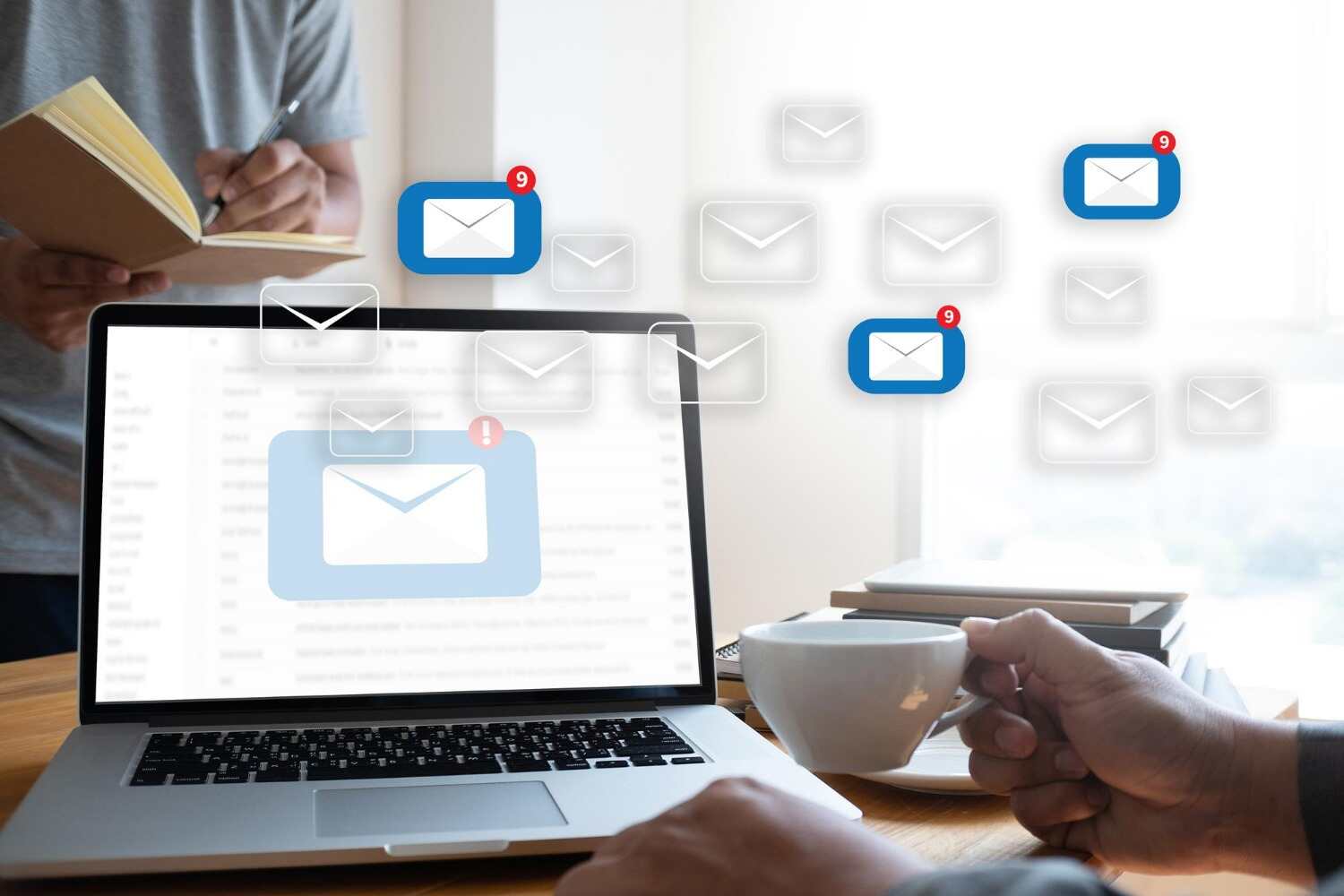 how-to-use-an-email-p-s-to-drive-more-clicks