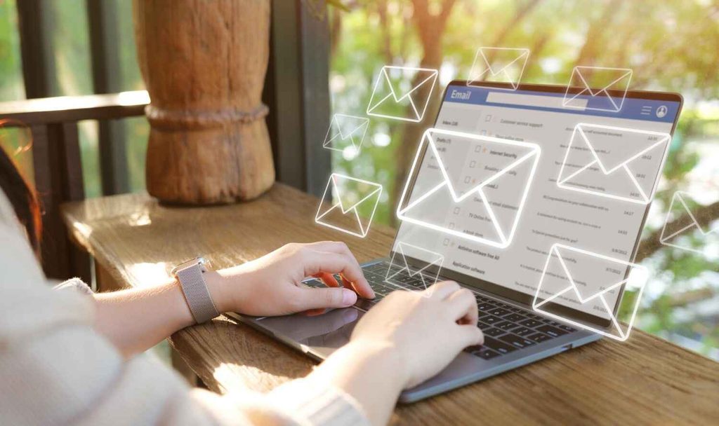how-to-write-an-invitation-email-for-an-event